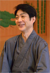 >野村　萬斎（のむら　まんさい）さん