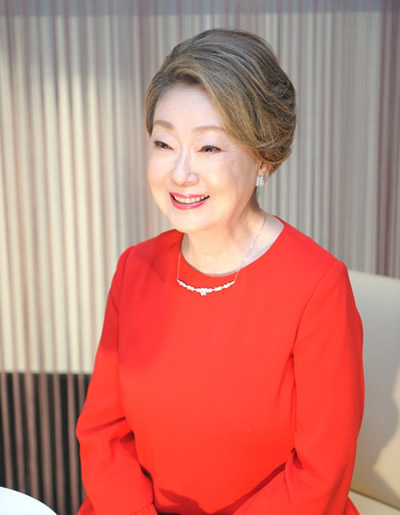 由紀さおりさん